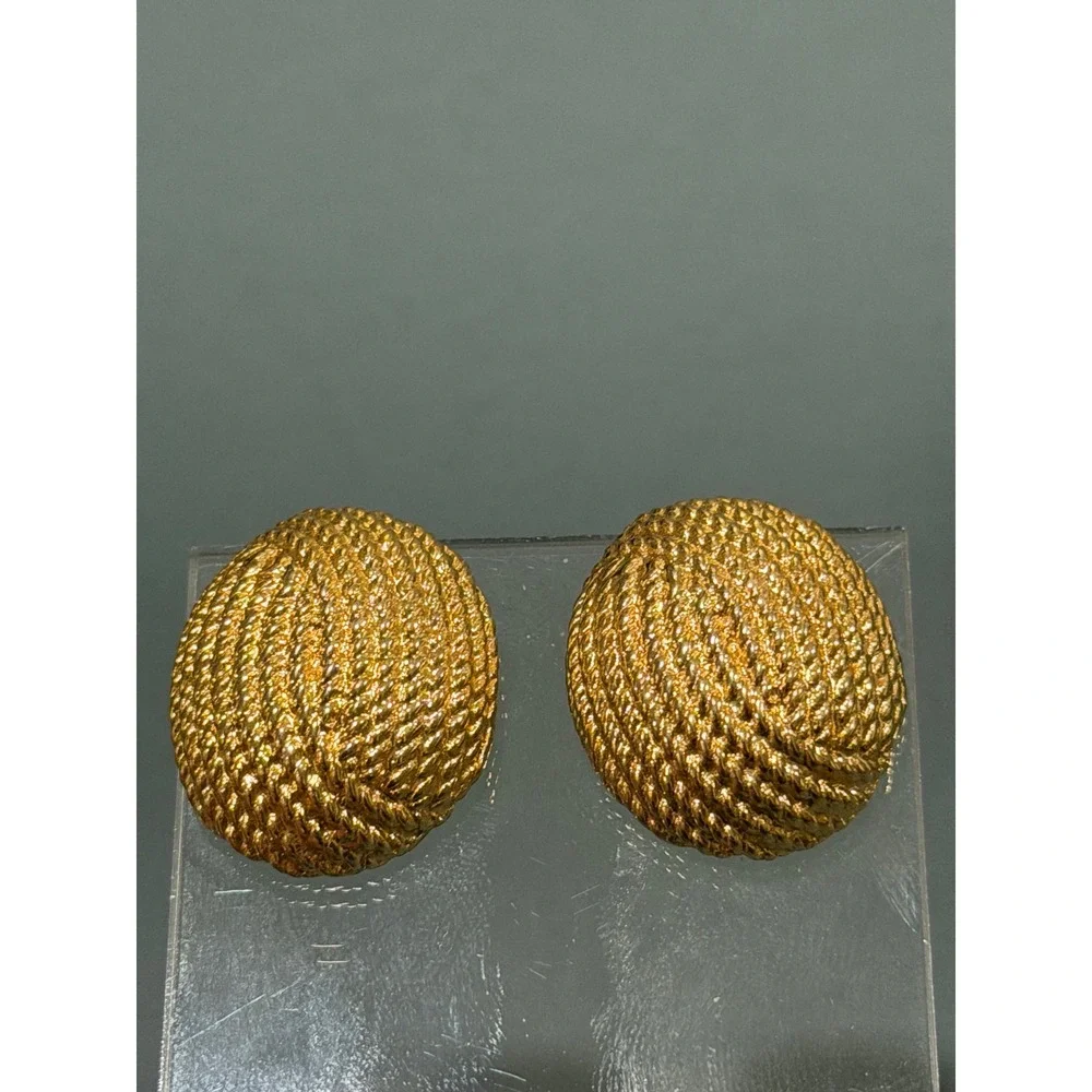 Vintage Gold Tone Button Earrings Twisted Rope Dome Studs Textured‎